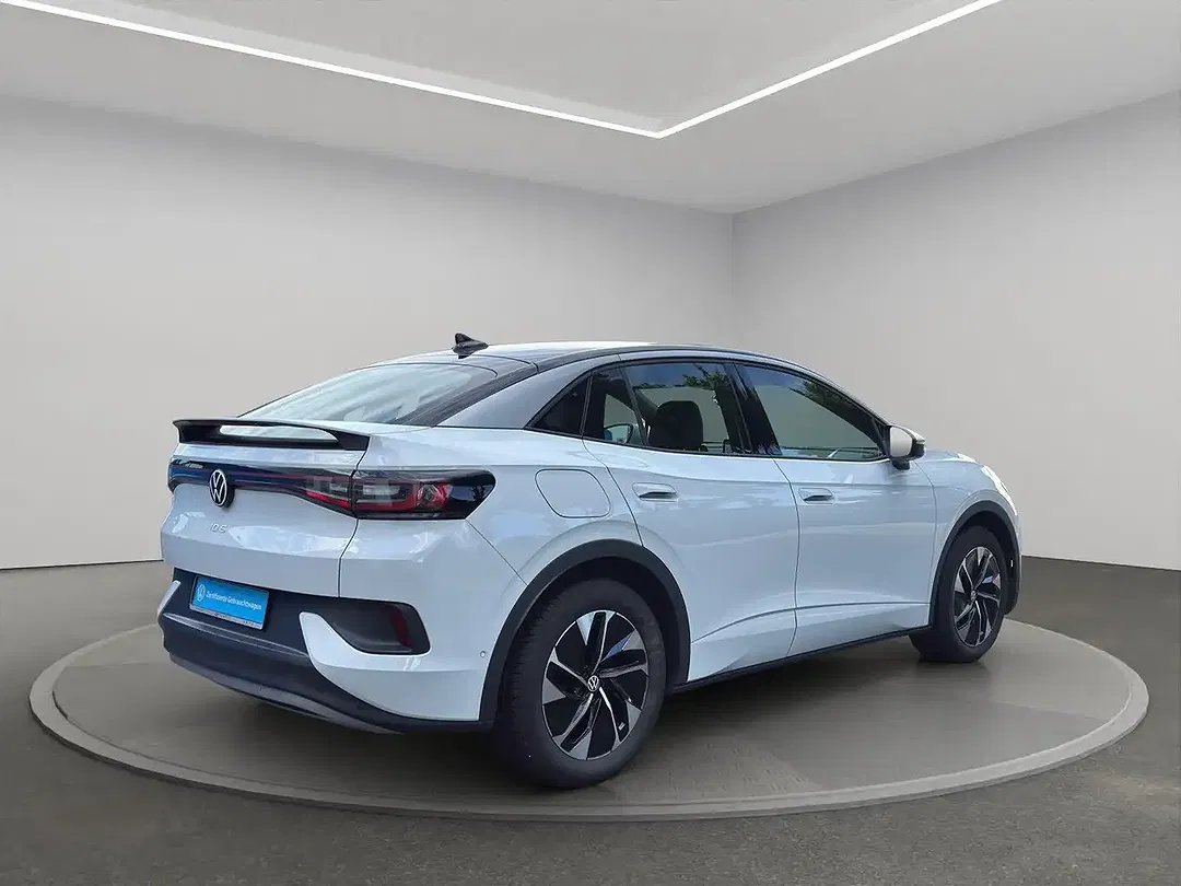 Volkswagen ID.5 Pro - Thumbnail 3
