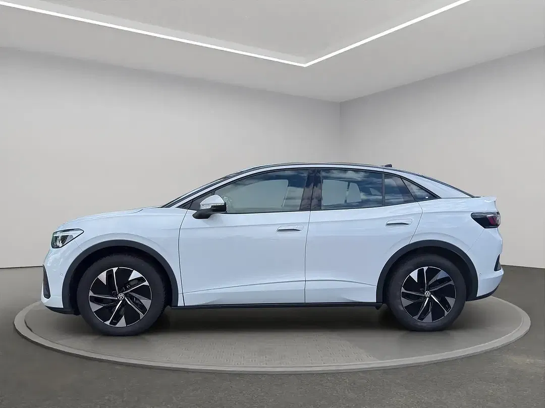 Volkswagen ID.5 Pro - Thumbnail 4