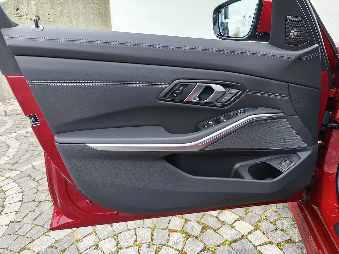 Alpina D3 SWITCH-TRONIC Allrad S Touring - Thumbnail 8