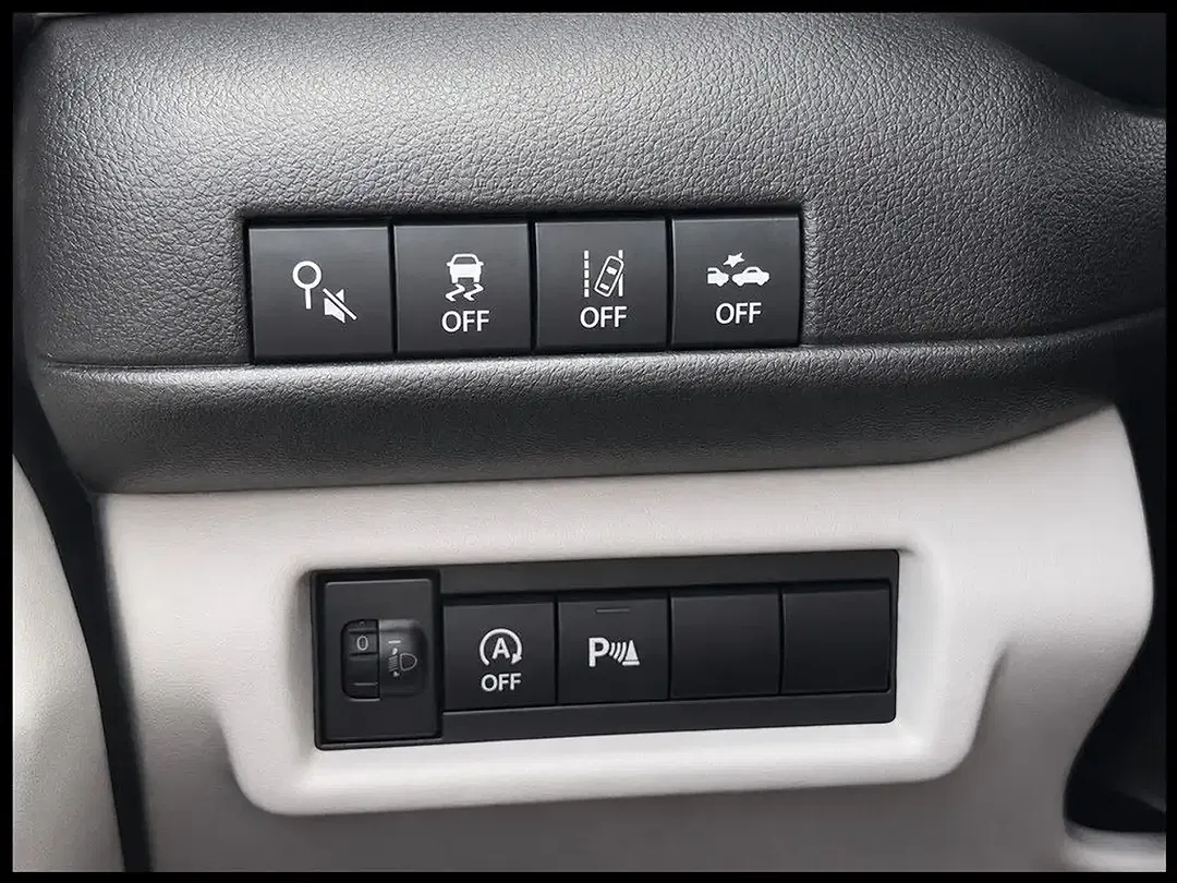 Suzuki Swift Hybrid Comfort - Thumbnail 14