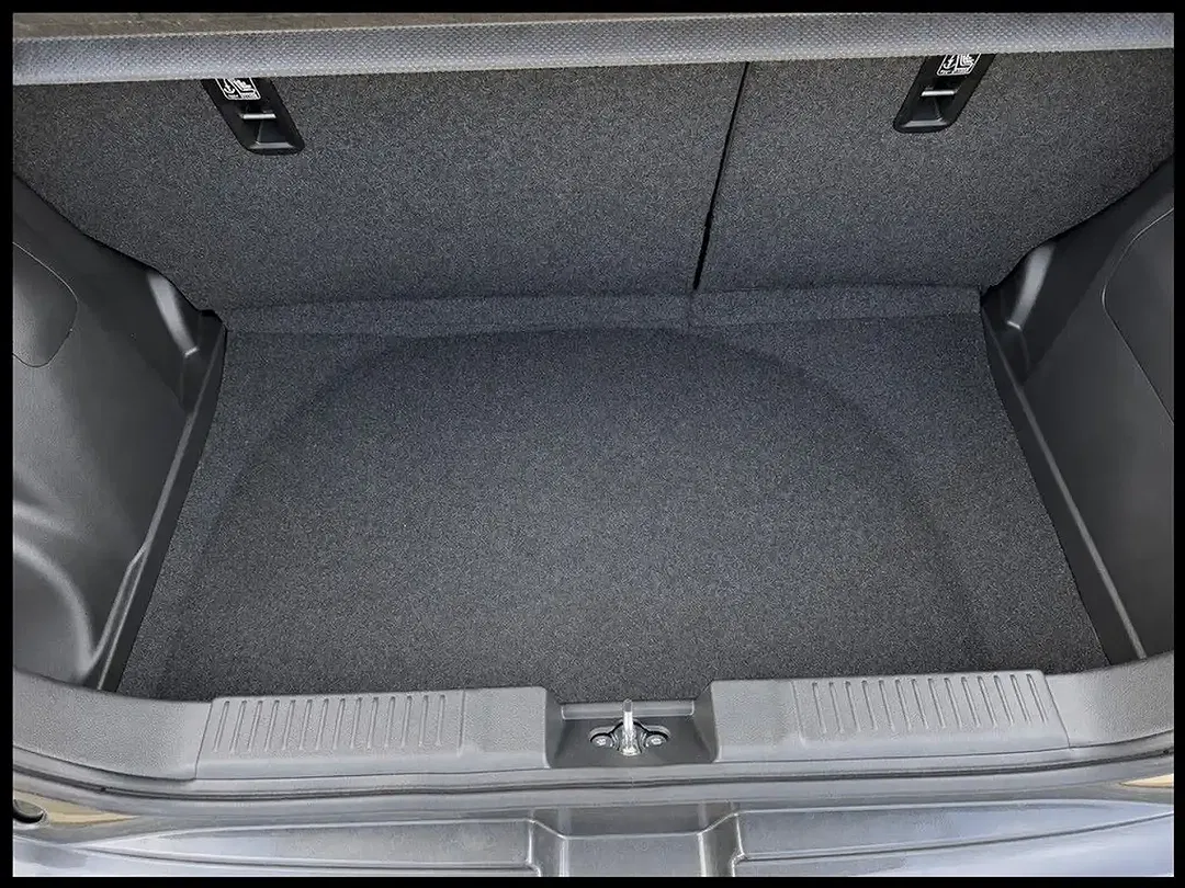 Suzuki Swift Hybrid Comfort - Thumbnail 4