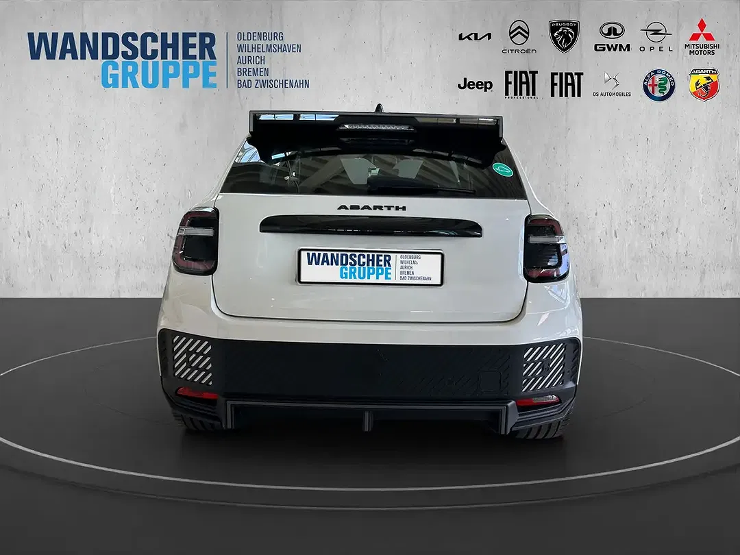 Abarth 600e Turismo - Thumbnail 4