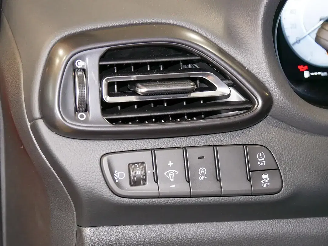 Hyundai i30 1.6 T-GDI DCT N Line X - Thumbnail 14