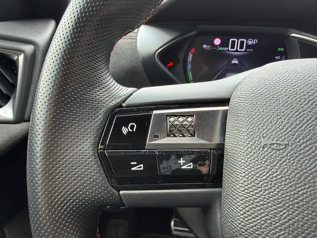 DS Automobiles DS 3 Crossback - Thumbnail 7