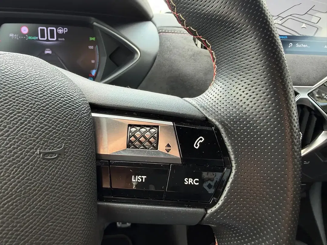 DS Automobiles DS 3 Crossback - Thumbnail 8