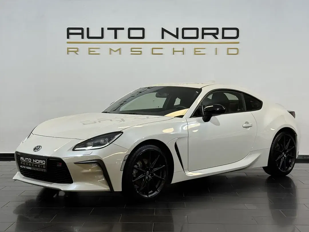 Toyota GR86 Premium - Thumbnail 13
