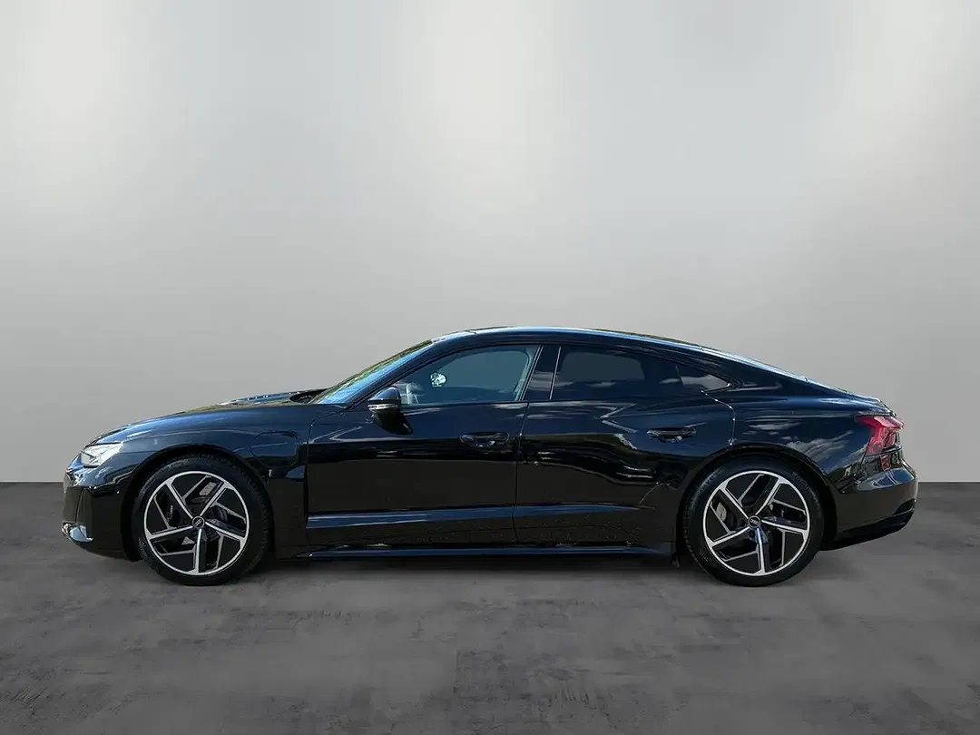 Audi RS e-tron GT quattro - Thumbnail 3