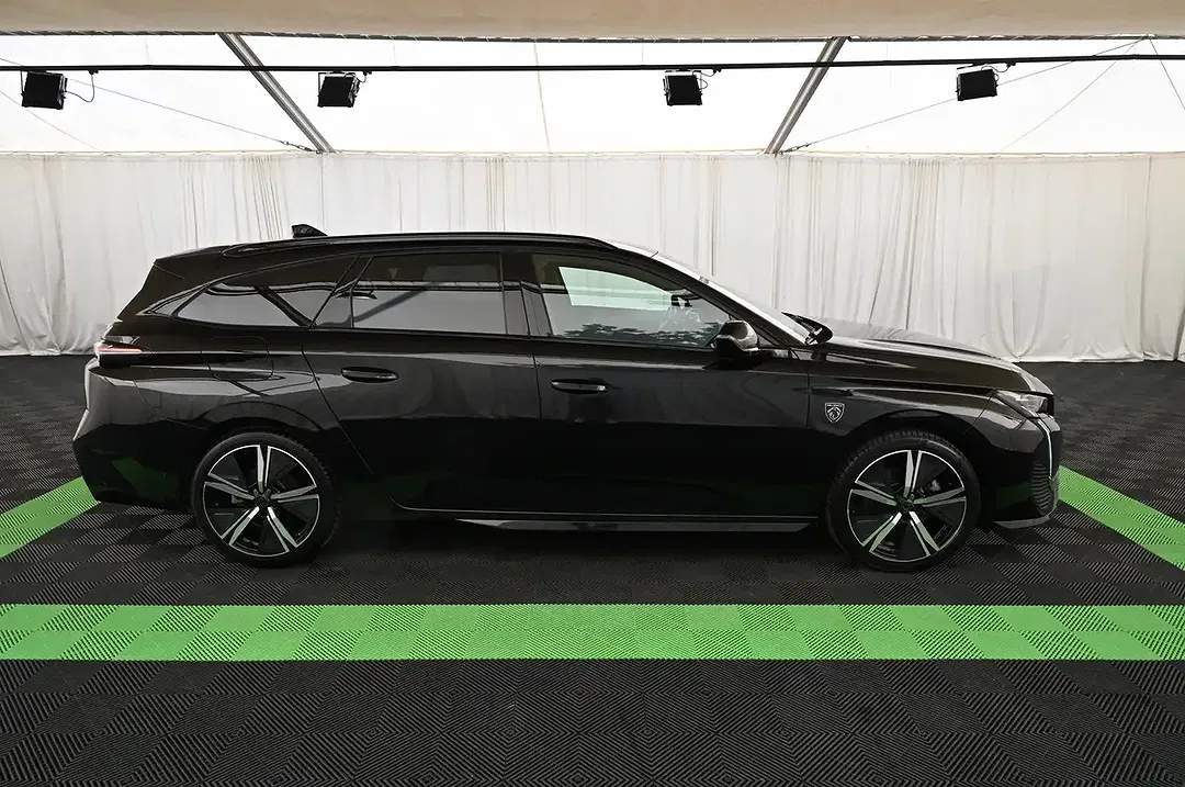 Peugeot 308 e-THP EAT8 GT SW - Thumbnail 7
