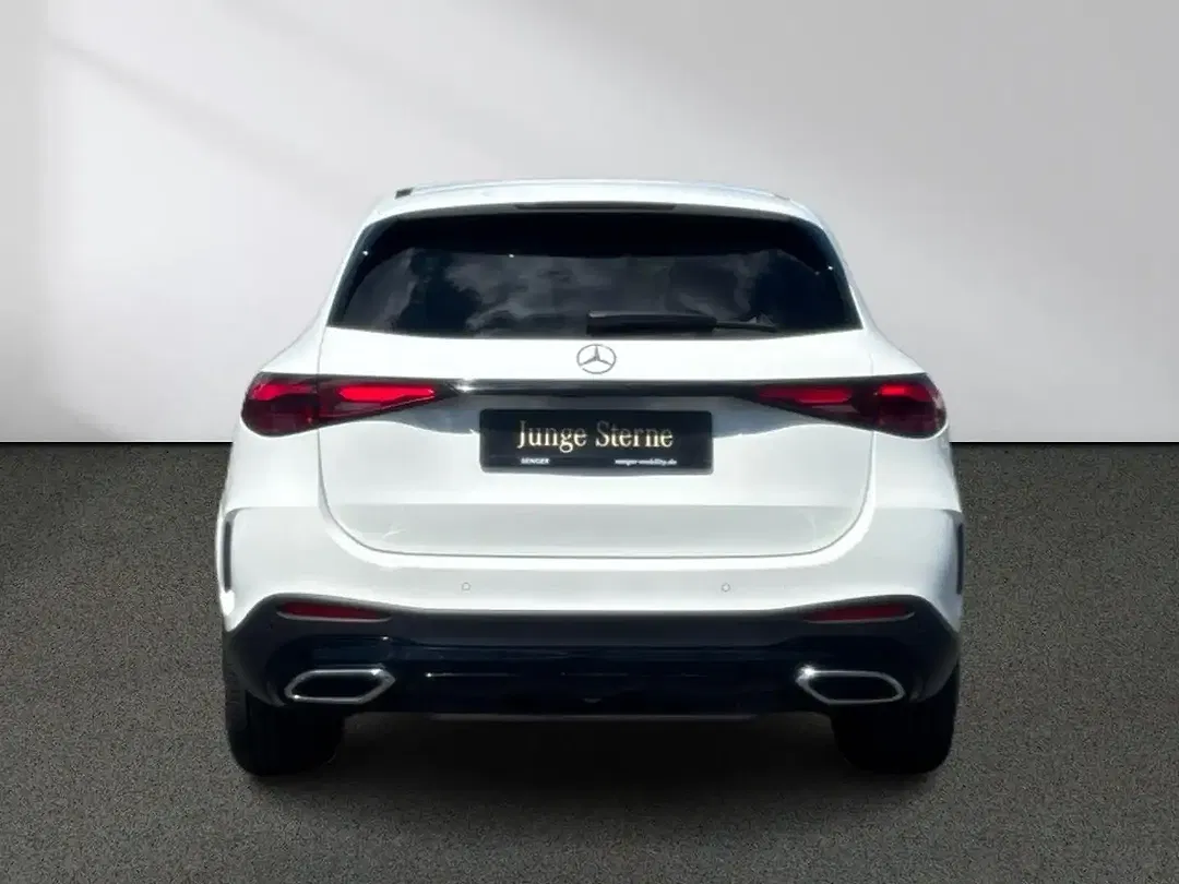 Mercedes-Benz GLC 200 4MATIC AMG Line Night - Thumbnail 5