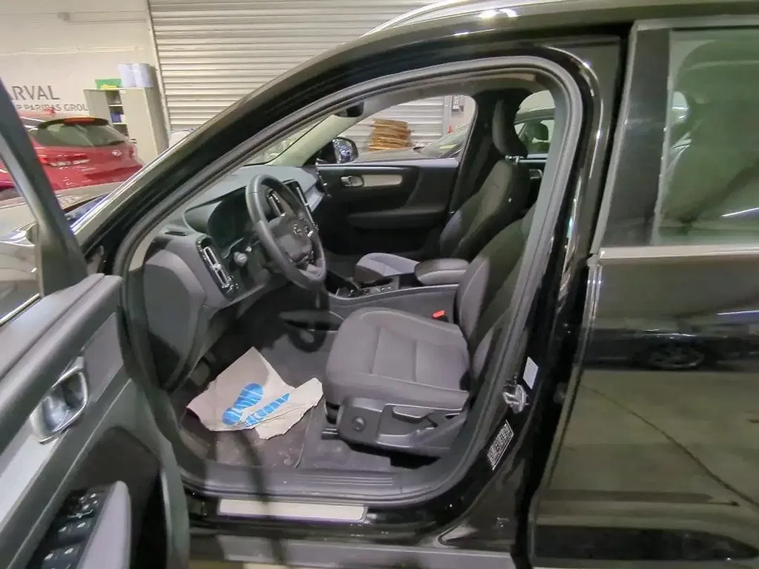 Volvo XC40 T4 PHEV Inscription - Thumbnail 8