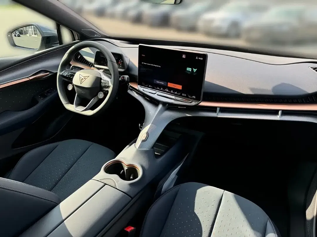 CUPRA Tavascan 4Drive VZ Matrix LED - Thumbnail 20