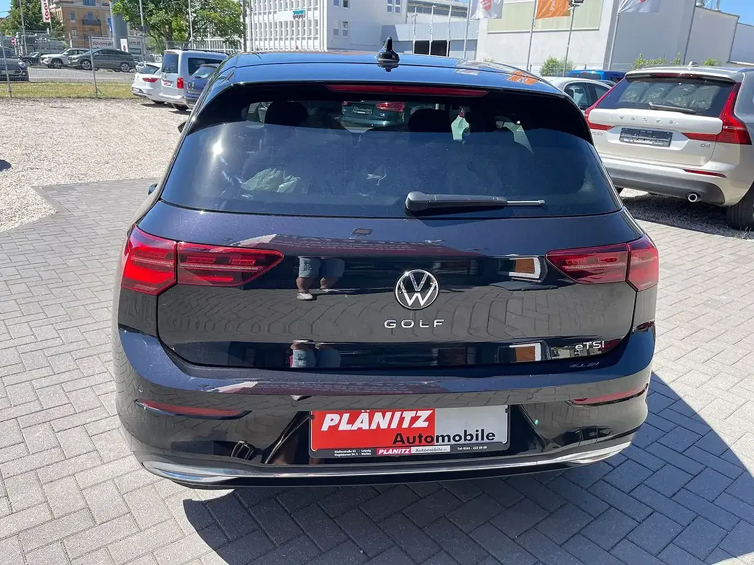 Volkswagen Golf eTSI Active - Thumbnail 5