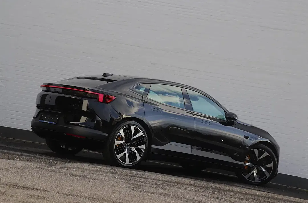 Polestar 4 Performance - Thumbnail 13