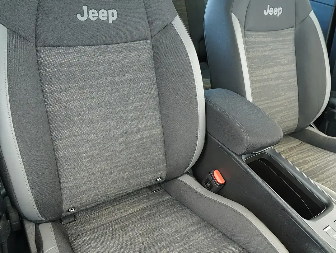 Jeep Avenger 1.2 T-GDI Longitude - Thumbnail 10