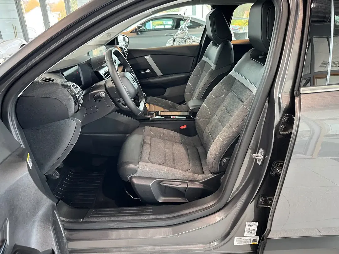 Citroen C4 Feel Pack - Thumbnail 12