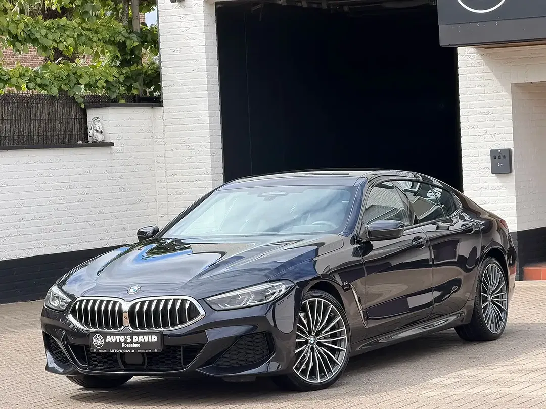 BMW 840 Gran Coupe - foto 1