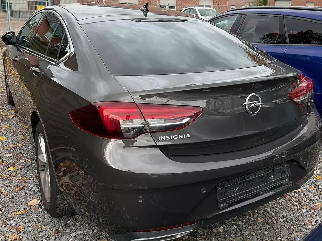 Opel Insignia Elegance - Thumbnail 4