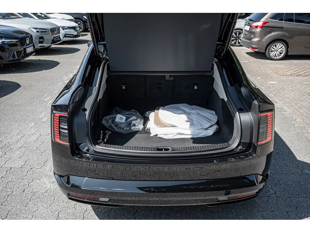 Volvo ES90 Single Motor Extended Range Plus - Thumbnail 10