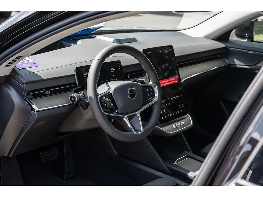 Volvo ES90 Single Motor Extended Range Plus - Thumbnail 22