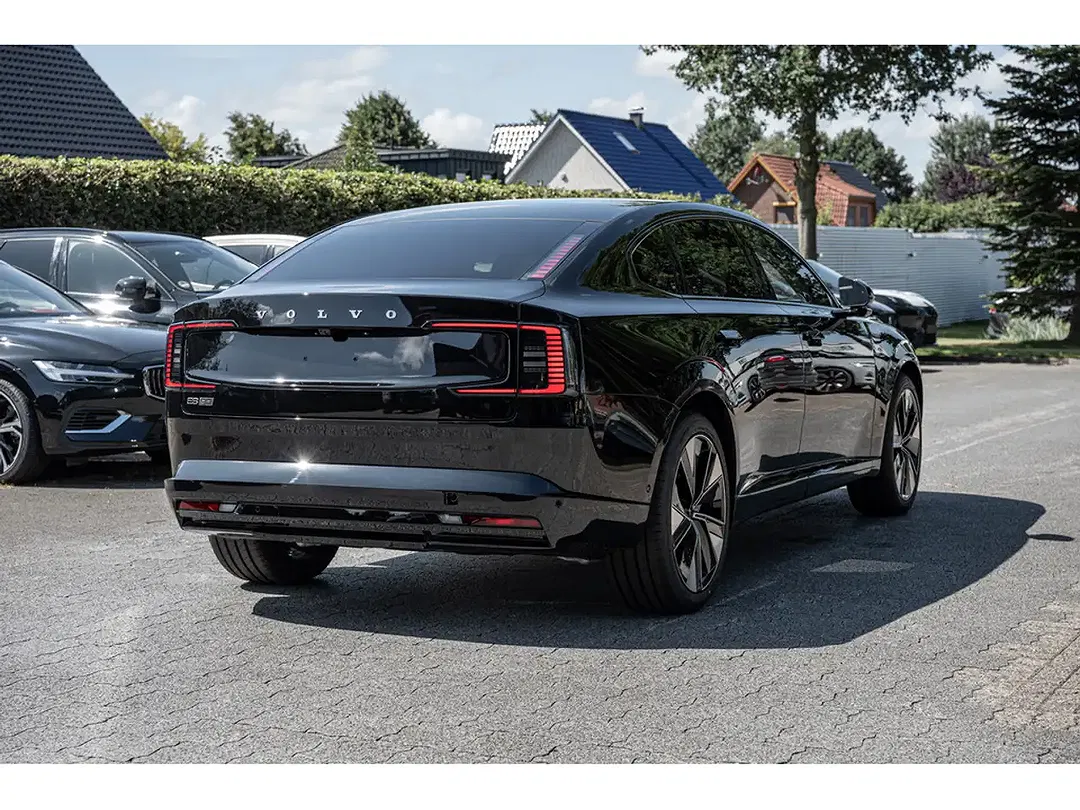 Volvo ES90 Single Motor Extended Range Plus - Thumbnail 3