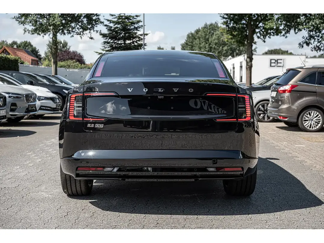 Volvo ES90 Single Motor Extended Range Plus - Thumbnail 4
