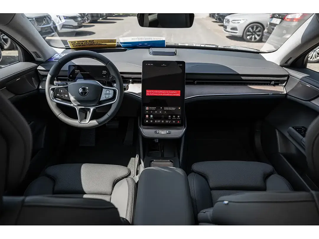 Volvo ES90 Single Motor Extended Range Plus - Thumbnail 8