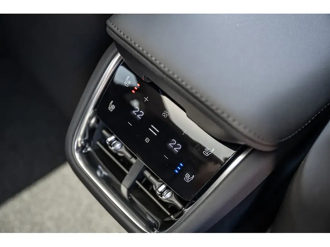 Volvo ES90 Single Motor Extended Range Plus - Thumbnail 9