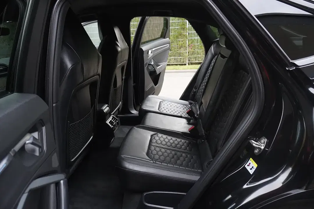 Audi RS Q3 2.5 TFSI quattro Sportback - Thumbnail 14