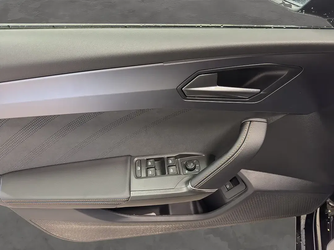 CUPRA Leon 1.5 PHEV DSG VZ - Thumbnail 13