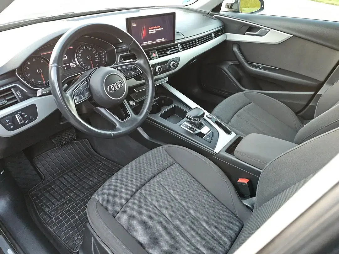 Audi A4 35 TFSI Avant Base - foto 15