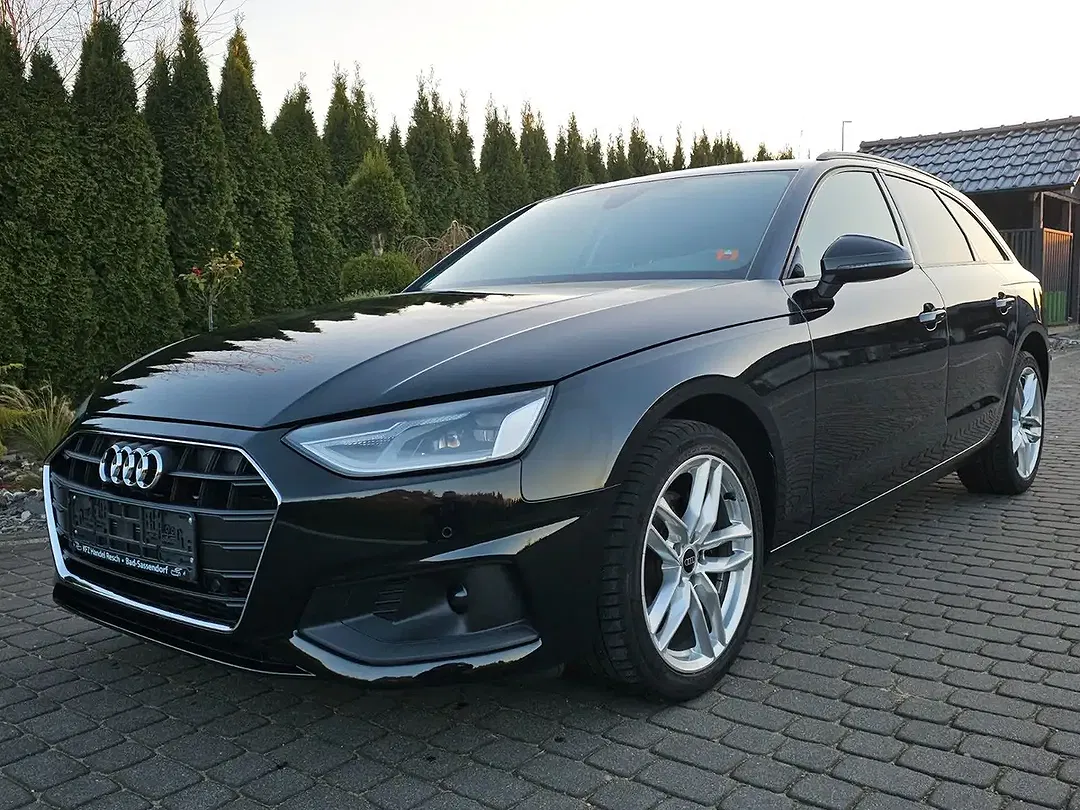 Audi A4 35 TFSI Avant Base - foto 2