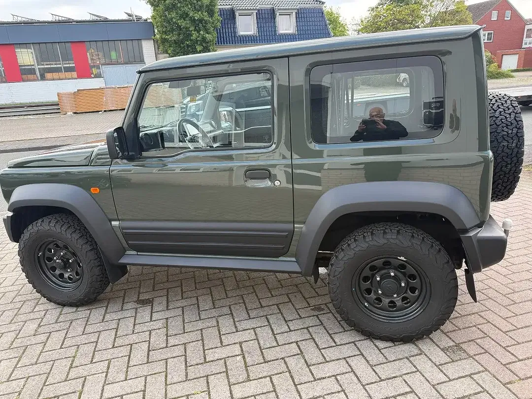 Suzuki Jimny Comfort - Thumbnail 13