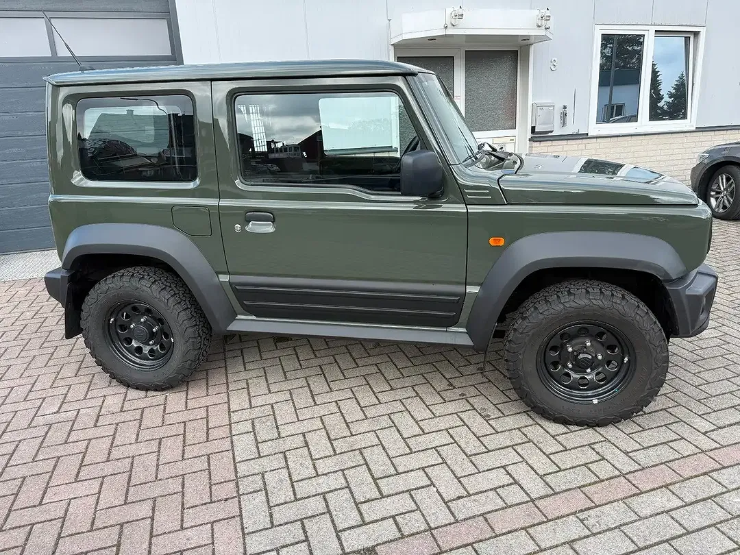 Suzuki Jimny Comfort - Thumbnail 5