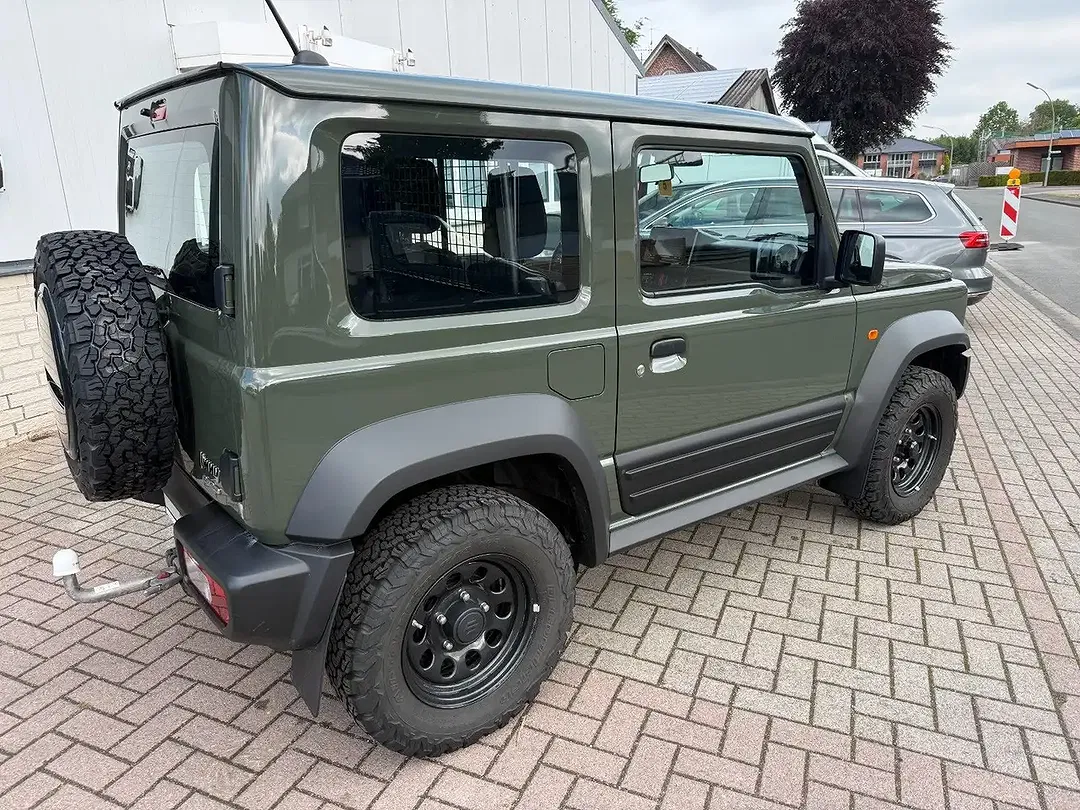 Suzuki Jimny Comfort - Thumbnail 6
