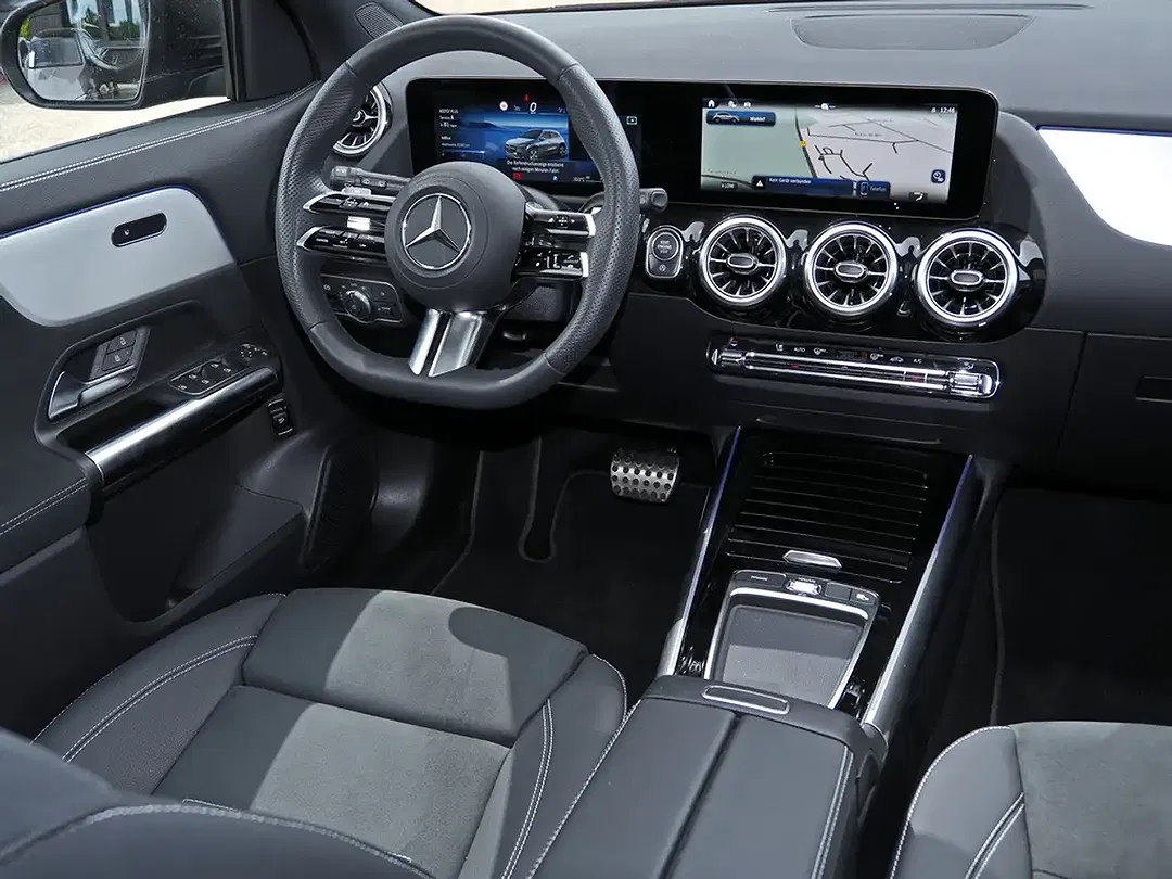 Mercedes-Benz GLA 200 AMG MBUX Night - Thumbnail 11