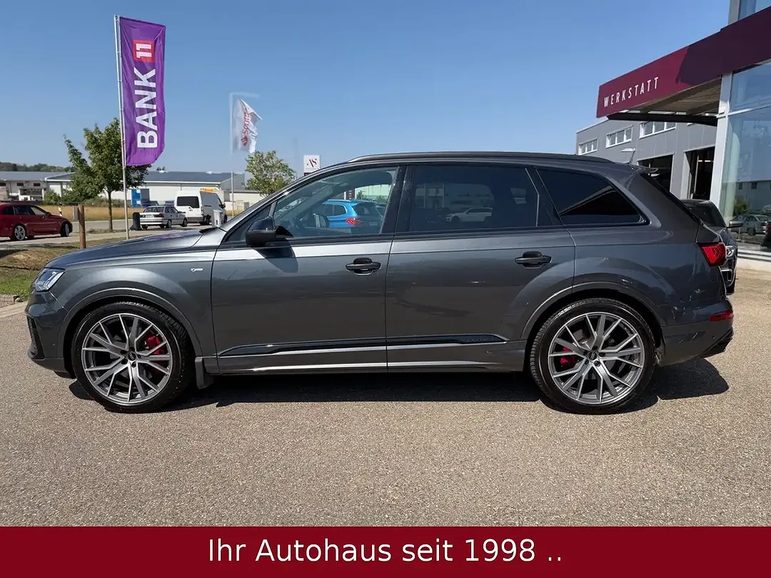 Audi Q7 55 TFSI quattro competition plus S line - Thumbnail 13