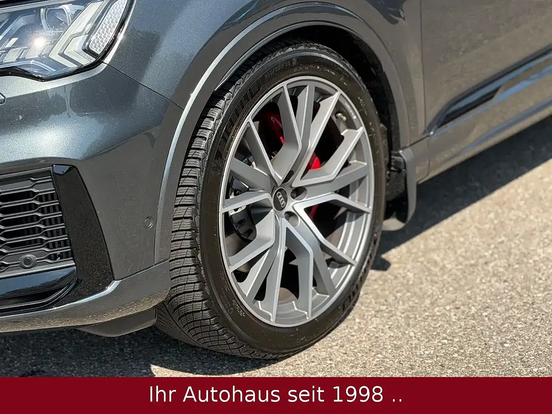 Audi Q7 55 TFSI quattro competition plus S line - Thumbnail 4