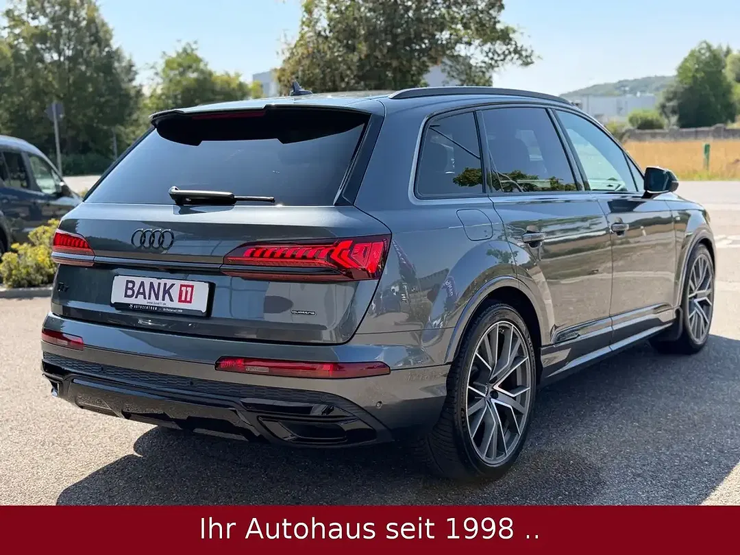 Audi Q7 55 TFSI quattro competition plus S line - Thumbnail 9
