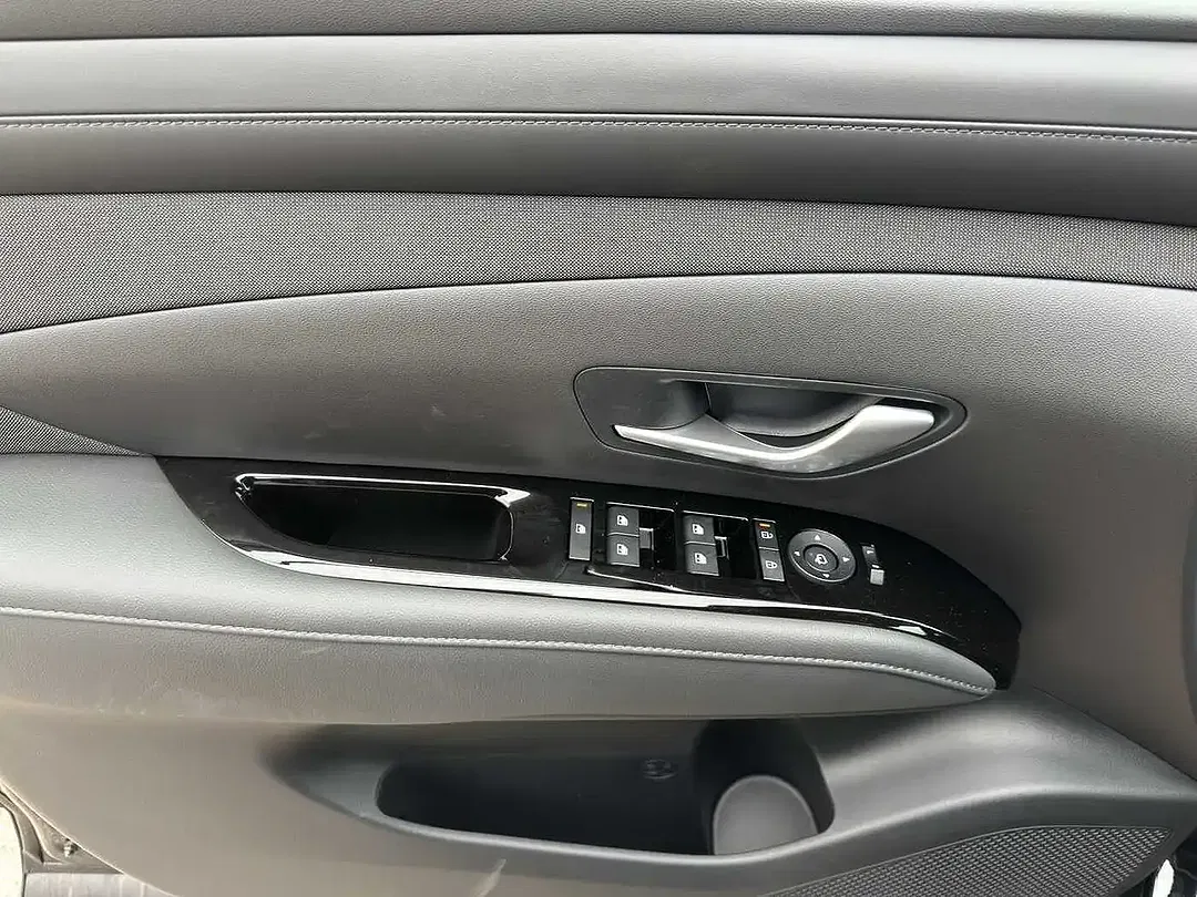 Hyundai TUCSON Advanced - Thumbnail 10