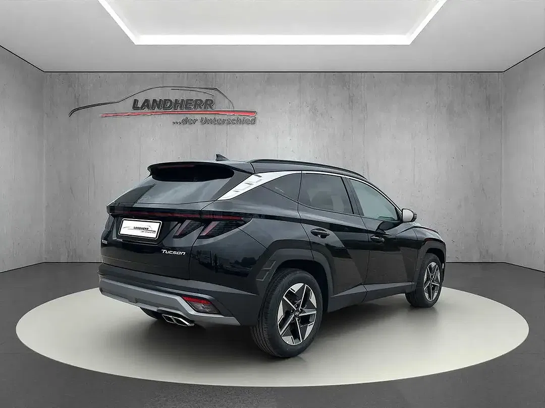 Hyundai TUCSON Advanced - Thumbnail 3