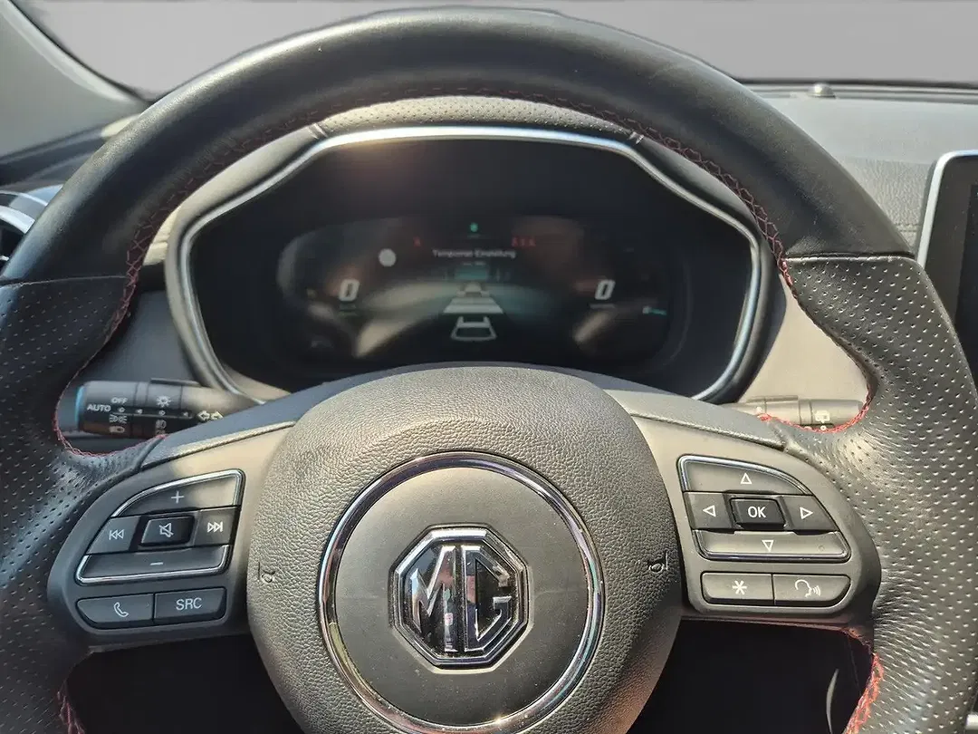 MG EHS Luxury - Thumbnail 13