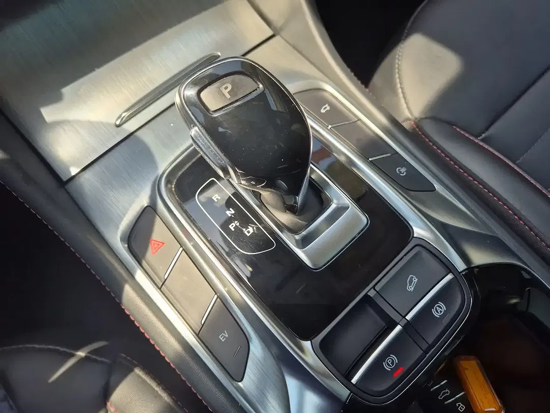 MG EHS Luxury - Thumbnail 31