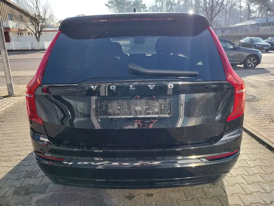Volvo XC90 B5 AWD Ultimate Dark - Thumbnail 6