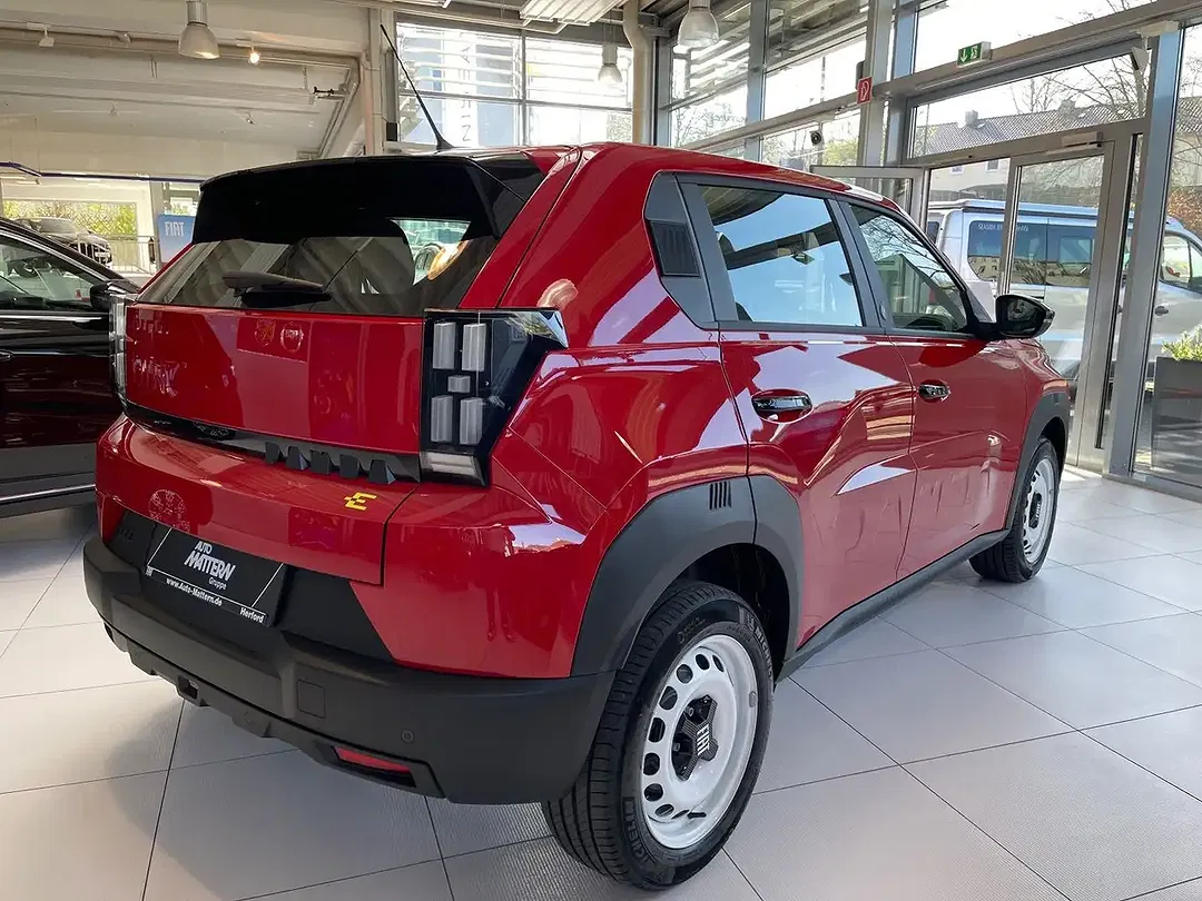 Fiat Grande Panda - Thumbnail 4