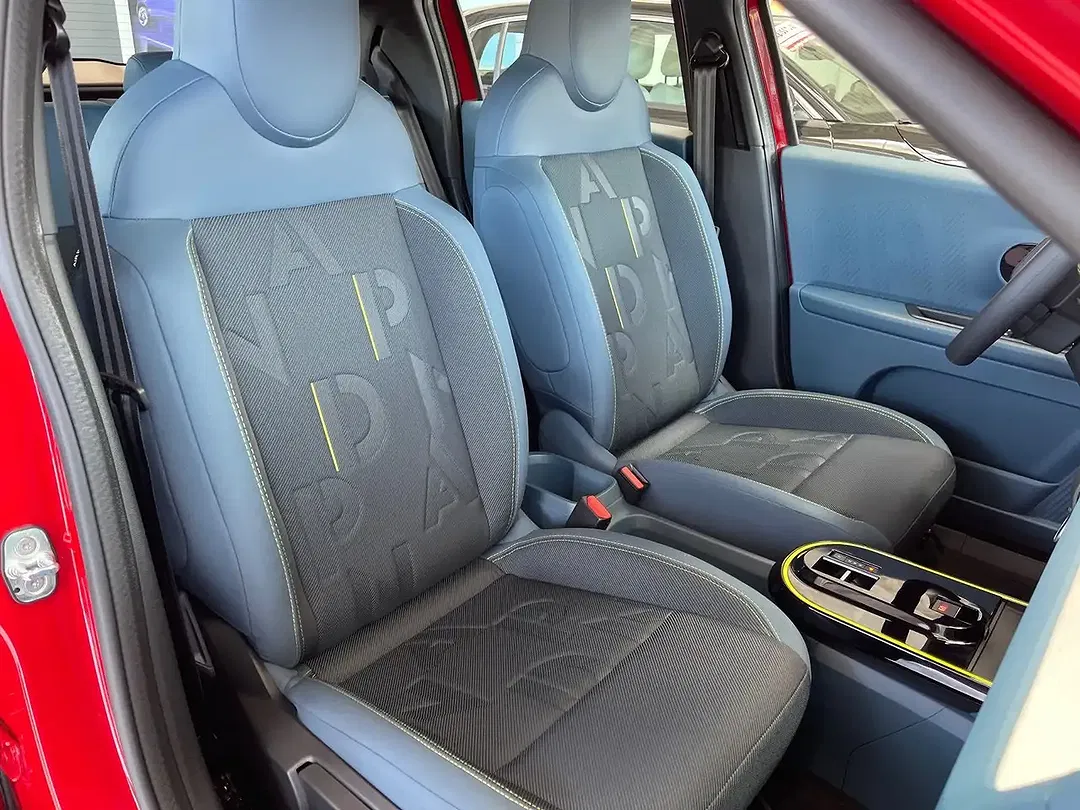 Fiat Grande Panda - Thumbnail 8