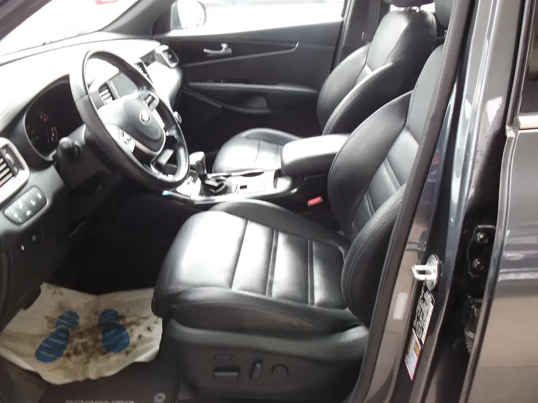 Kia Sorento 3.3 V6 AMT 4WD - Thumbnail 12