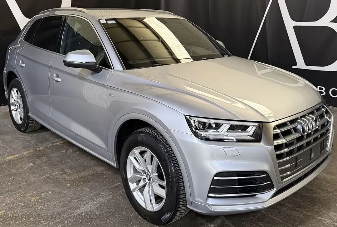 Audi Q5 40 TDI quattro sport - Thumbnail 2