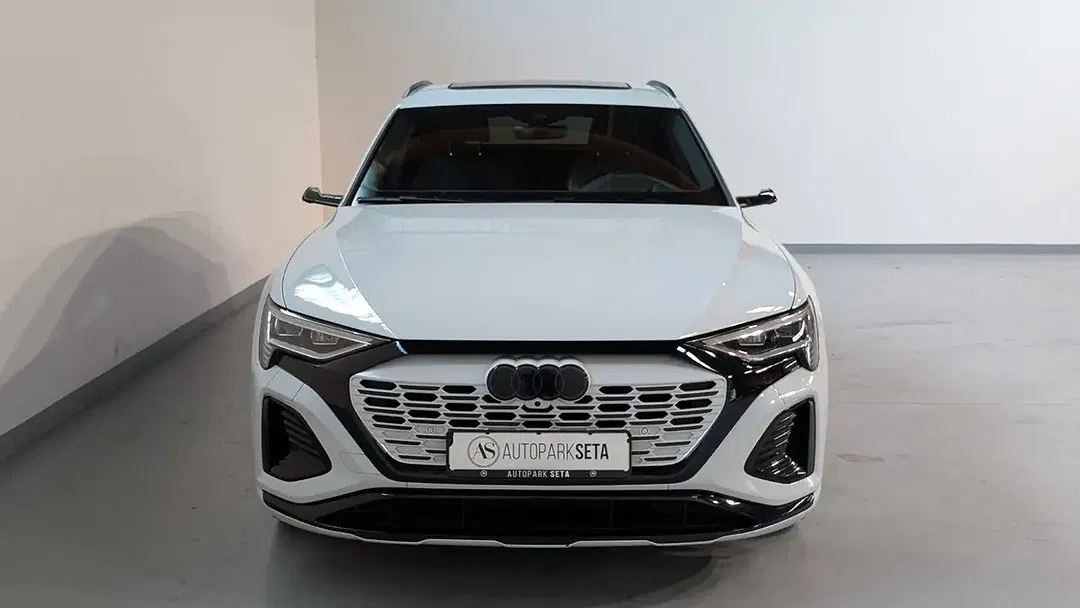 Audi Q8 e-tron 55 Sportback S line - foto 2