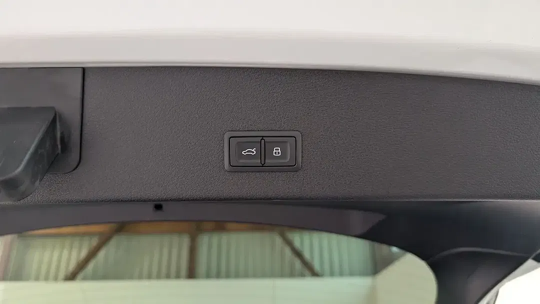 Audi Q8 e-tron 55 Sportback S line - foto 31