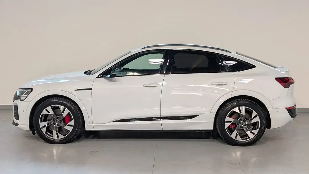Audi Q8 e-tron 55 Sportback S line - Thumbnail 8
